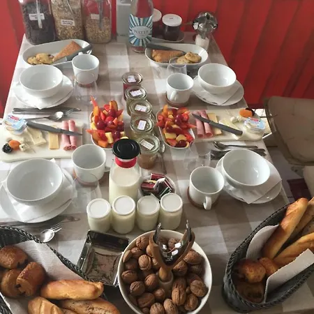 ベッド・アンド・ブレックファスト Cannes City B&B カンヌ