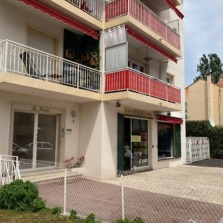 Cannes City B&B 3* Канны