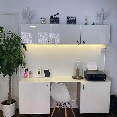 Cannes City B&B 3* Канны