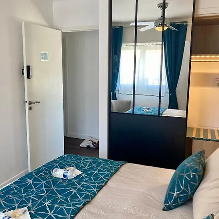 ベッド・アンド・ブレックファスト Cannes City B&B カンヌ